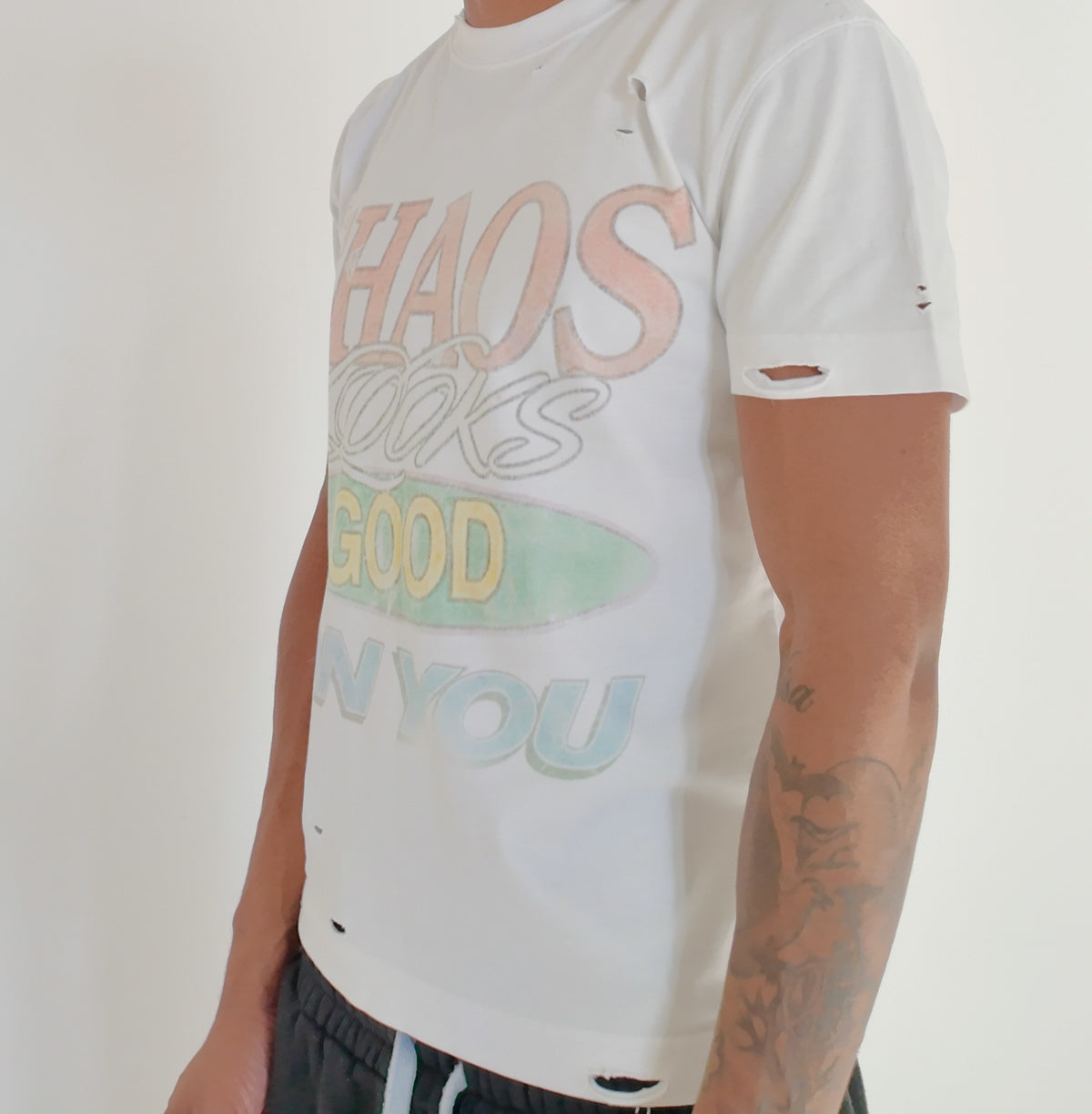 CHAOS LOOKS GOOD ON YOU TEE
